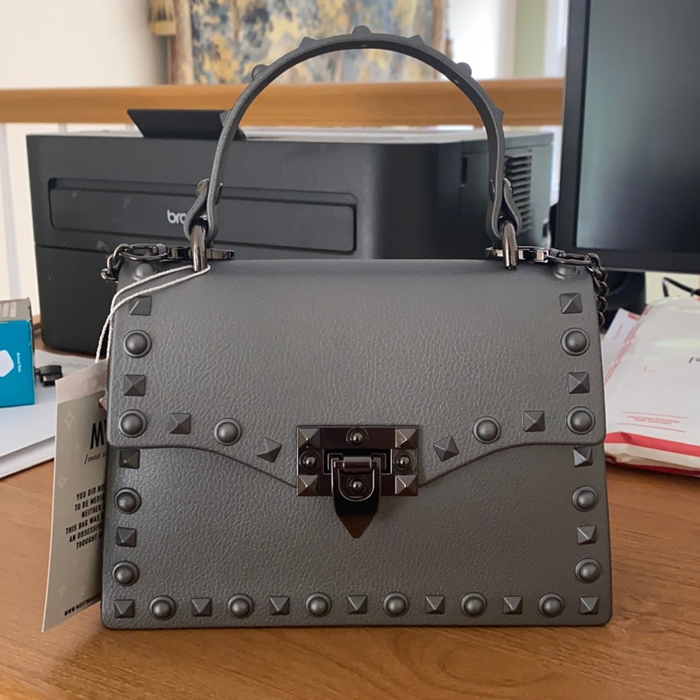Cute charcoal purse! Brand new.